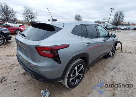 2025 Chevrolet Trax Fwd 1Rs z USA, uszkodzony, nr VIN KL77LGEP6SC292224